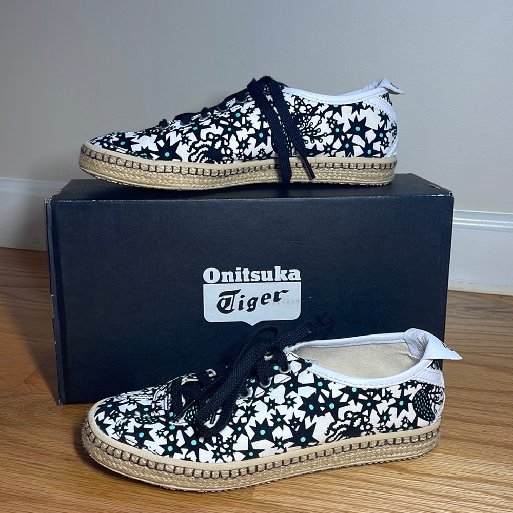 Women’s Onitsuka Tiger Mexico 66 Espadrille (Size 7.5)